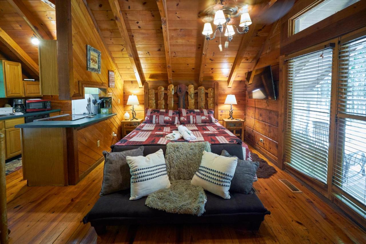 Gatlinburg Area Hottub Cabin - Ladyslipper Sevierville Exterior foto